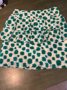 Edmé & Esyllte Green Abstract Printed Tiered Skirt Size 6 Cotton Blend